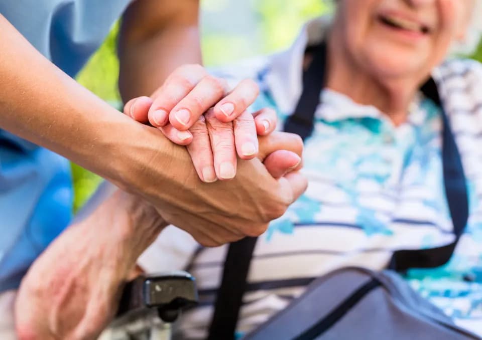 Kiedy pracownik socjalny może wejść do domu? Poznaj ważne przepisy